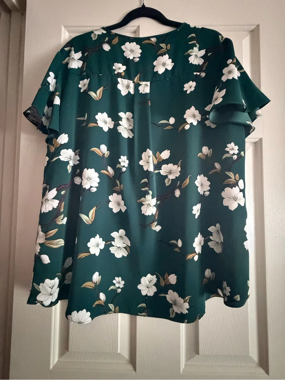 Green Floral V-Neck Flutter Sleeve Blouse